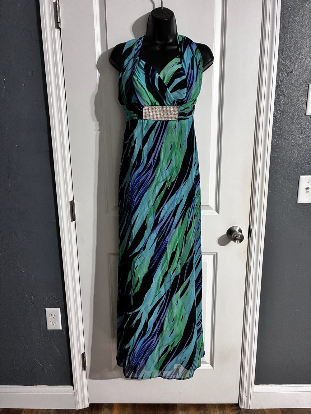 Plus size (20W) Halter Maxi Dress in Blue & Green Print with Embellished Waist